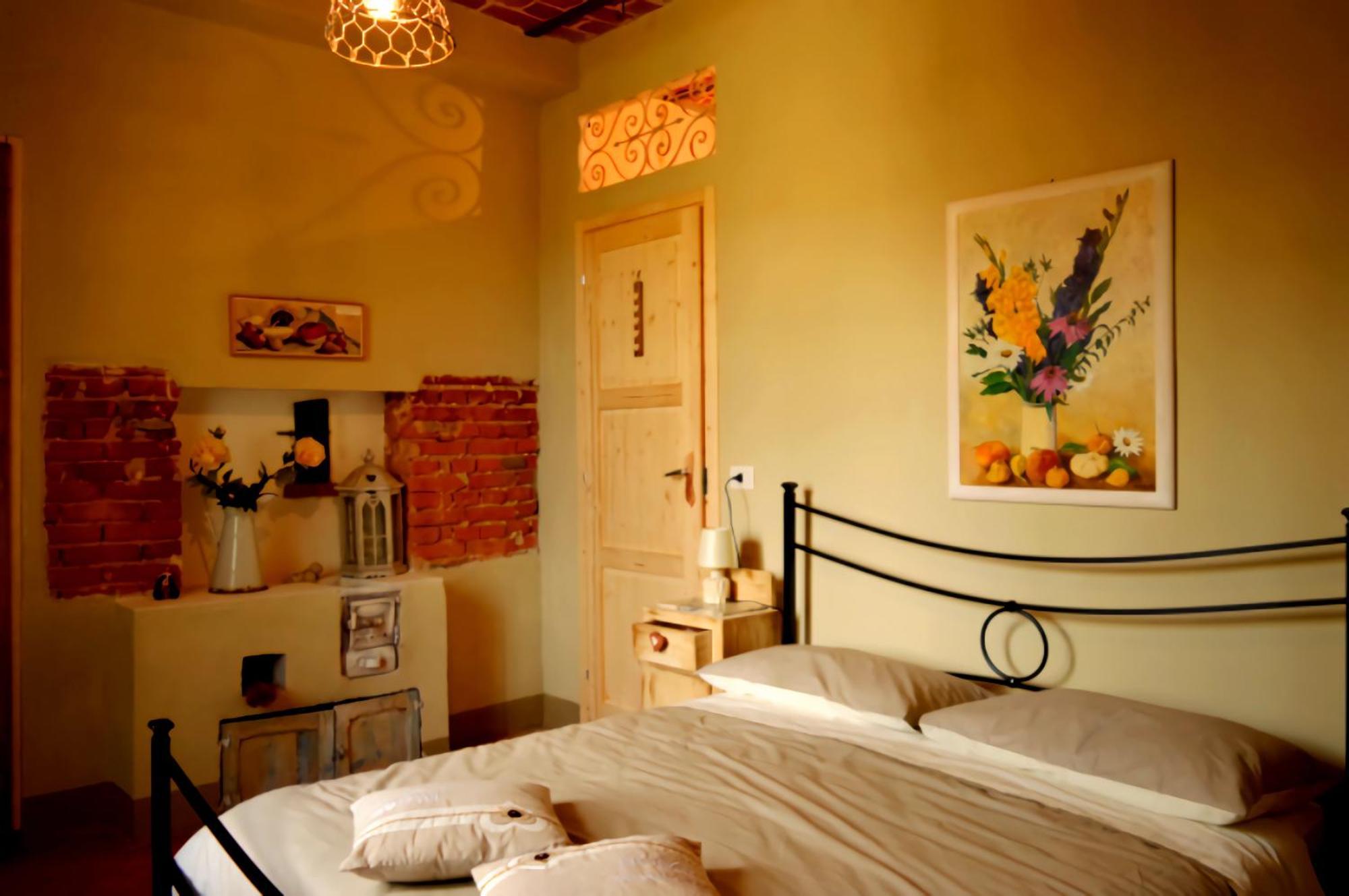 Bed & Tours Dimora Di Campagna Bed and Breakfast Castelnuovo Belbo Buitenkant foto